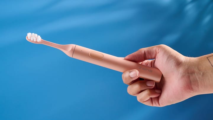 Suri 2.0 electric toothbrush