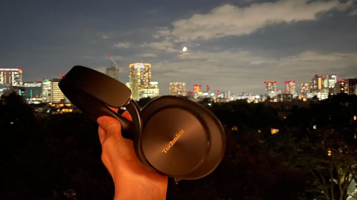 Technics EAH-A1000 over-ear headphones