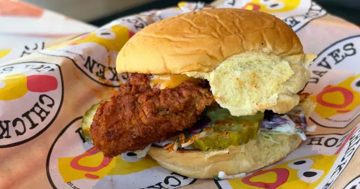 Dave’s Hot Chicken slider