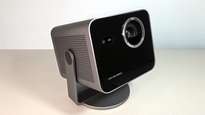 Leica Cine Compact 1 projector