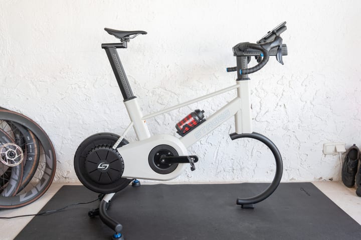 Stages SB200 Indoor Smartbike